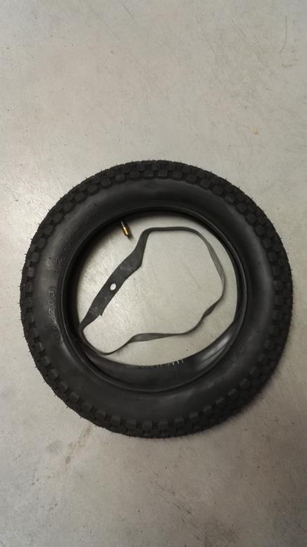 Tire: ST-0050