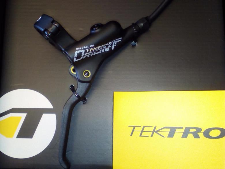 Rear Brake Complete Assembly: 4-Piston Tektro CH-0125