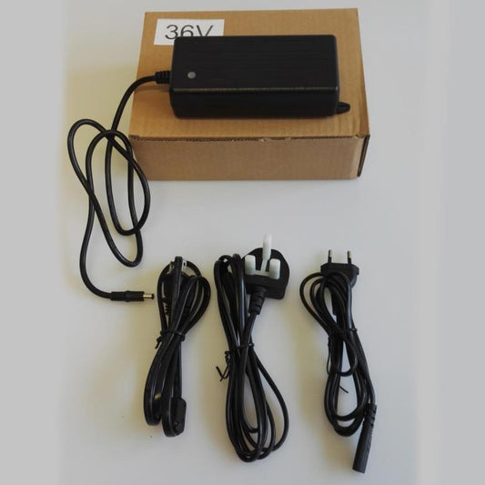 Battery Charger: UN-0035