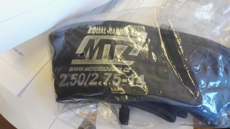 Inner Tube: CH-0136